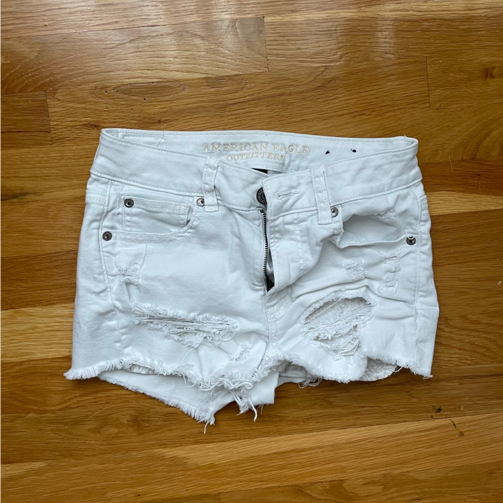 american eagle white jean shorts